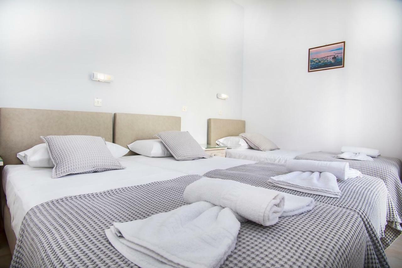 Lalos Rooms Páros Eksteriør billede